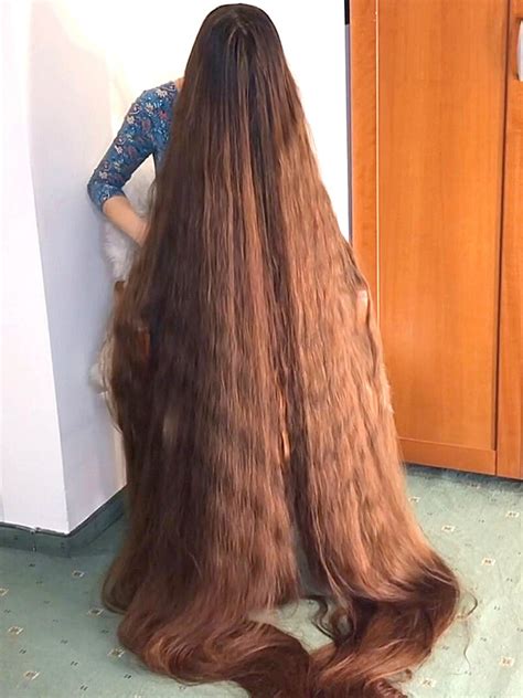 Video Ultra Long Hair Covering Extreme Edition Realrapunzels