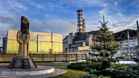 0310 Ukraine Chernobyl Reactor 4 Hdr The Memorial To T Flickr