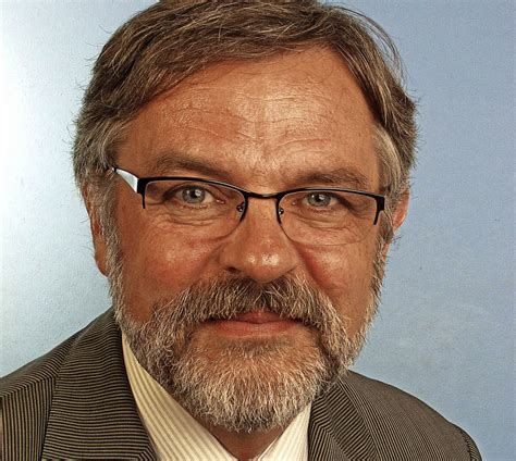 Am besten machst du dir einen zeitplan. Wie und ab wann lernen Kinder sich zu bewegen ...