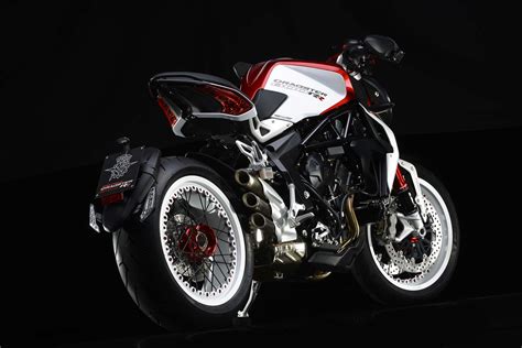 The adrenaline junkeys among agusta fans can rejoice, the 2015 my mv agusta brutale 800 dragster has arrived. Officially Official: MV Agusta Brutale Dragster 800 RR ...
