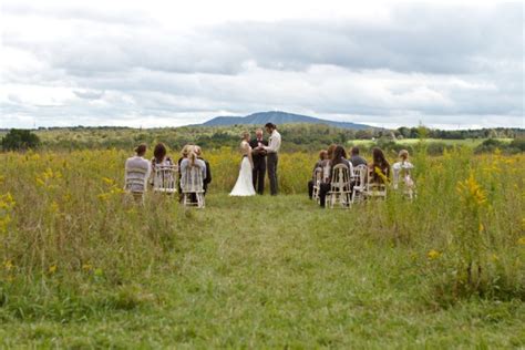 Simple Outdoor Wedding Ceremony Ideas - Elizabeth Anne Designs: The