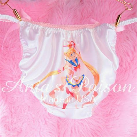 Rare Classic Anime Sailor Moon Satin String Bikini Panties Manties Manties Nylon Satin