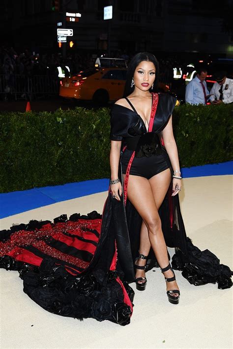 Verdict S In These Are Nicki Minaj S Best Looks Of All Time Attrici