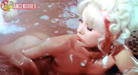 Naked Mamie Van Doren In 3 Nuts In Search Of A Bolt