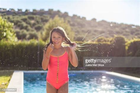 Pretty 8 Year Old Girls Stockfotos En Beelden Getty Images