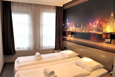 Budget hotel tourist inn is situated in amsterdam and is close to nearby attractions, such as dam square and anne frank house. Budget Hotel Tourist Inn in Amsterdam, Netherlands - Book ...