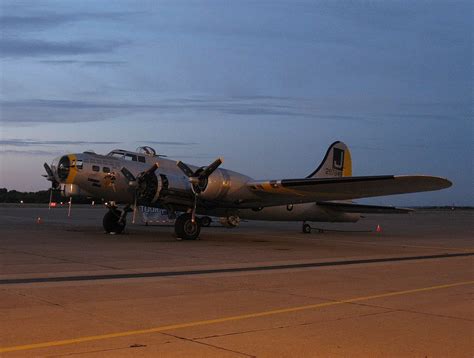 B 17 Flying Fortress Liberty Belle At Allegheny County Aip Flickr