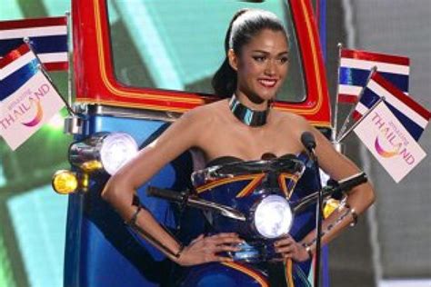 Miss Thailand Just Won The National Costume Section Of Miss Universe