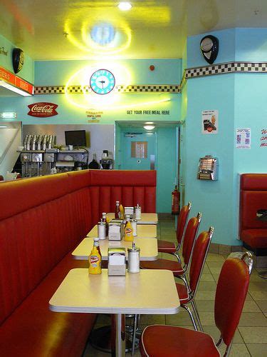Eds Easy Diner Vintage Diner Retro Cafe Retro Diner 80s Interior