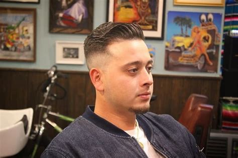 Maybe you would like to learn more about one of these? 40 Best Skin Fade Haircuts for Men in 2020 - Cool Men's Hair