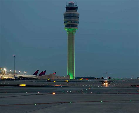 Atlanta Intl Goes All In With Led Lighting And New Airfield Markings