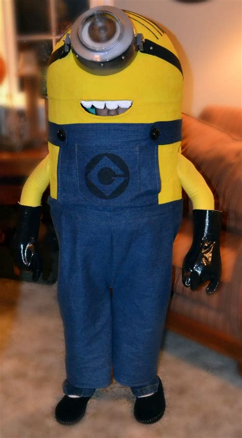 25 Minions Halloween Costume Ideas To Look Cute And Funny Flawssy