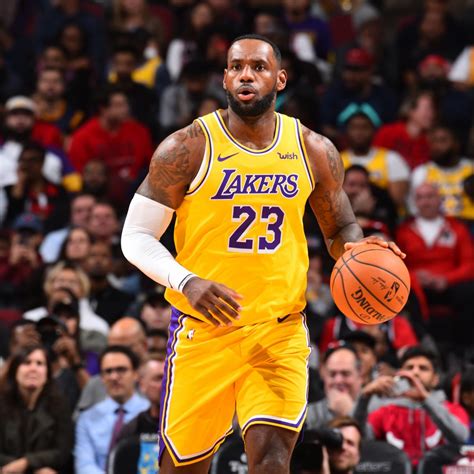 Let everyone know where your allegiance lies. 2020 NBA Title Odds: LeBron James, Lakers Overtake ...