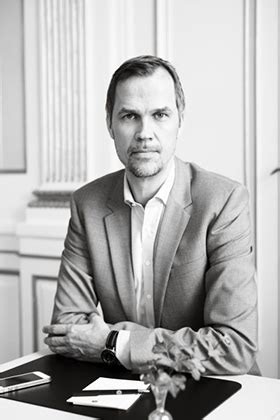 Stall 77 är ett av sveriges äldsta andelsstall inom travsporten. Anders L. Pettersson utses till ny chef för Civil Rights ...