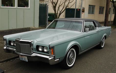 Classic Cars 1970 Lincoln Continental