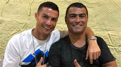 Escándalo En La Familia De Cristiano Ronaldo Su Hermano Hugo Acusado