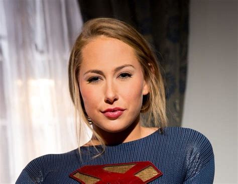 Carter Cruise Biography Wiki Age Height Career Photos And More