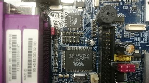 Serial Port Why Are My Motherboards Com Headers Different Sizes