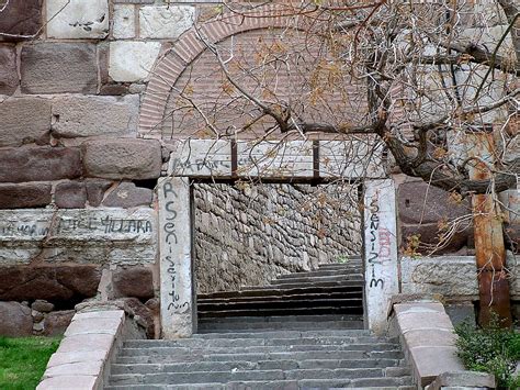 060412052f Ankara Kalesi Genç Kapı galpay Flickr