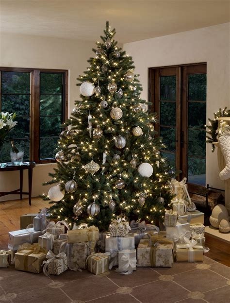 These decorate perfect christmas tree can make your holiday fun and your party decor much more charming and graceful. Castle Peak Pine - Christmas Tree Decorating Ideas