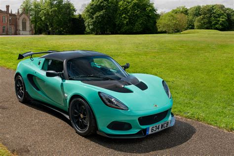 New Lighter Lotus Elise Cup 250 Revealed Auto Express