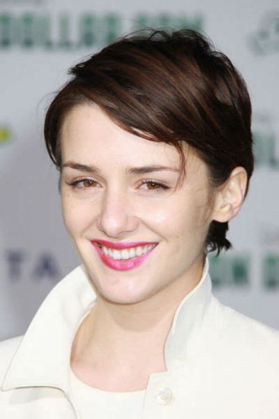 We would like to show you a description here but the site won't allow us. Short Haircut Tucked Behind Ears | Celebrity short hair ...