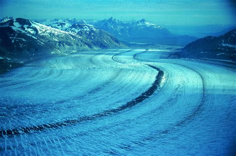 Morainesglacial Flow Alaska Earth A Work In Progress