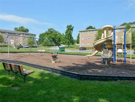 Apartments in Shillington PA | Photos of Governor Mifflin Apartments