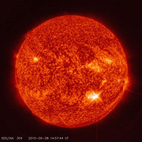 Nasas Sdo Captures Image Of Mid Class Solar Flare Unexplained