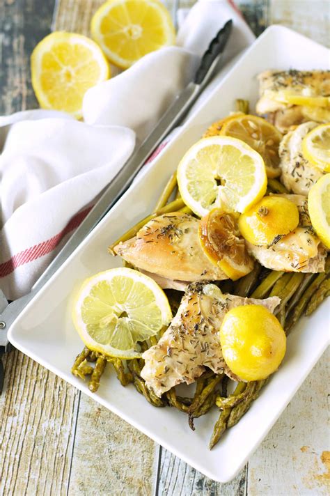 This garlic lemon chicken is one of those dishes where there is minimal work involved, but lots and lots of delicious flavor! Crockpot Lemon Pepper Chicken with Asparagus | Crockpot ...
