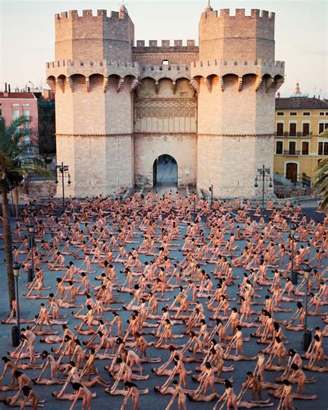 Tunick Spencer Spencer Tunick Oeuvre Shotgnod