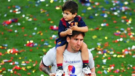 Fragen Zu Lionel Messi Gehalt Schuhe Titel Und Kinder