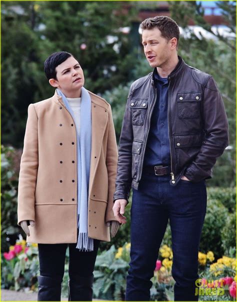 Ginnifer Goodwin Josh Dallas Get Cozy On Set Of Once Upon A Time Josh Dallas And Ginnifer