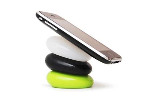 Smart Pebbles A Multifunctional Cell Phone Holder Gadgetsin