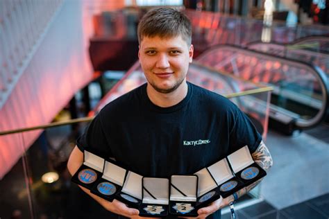 S1mple Set A New Record For Most Mvps Achieved In A Calendar Year By A