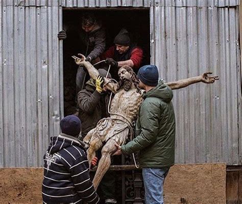 تصویر مجسمه عیسی مسیح در اوکراین خبرساز شد عکس ثریانت