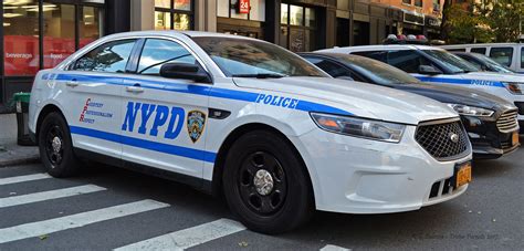Nypd New York 2014 Ford Interceptor Slicktop Nypd Police Truck