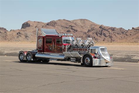 Thor 24 The Twin Engine Peterbilt Sells At Auction For 12 Million