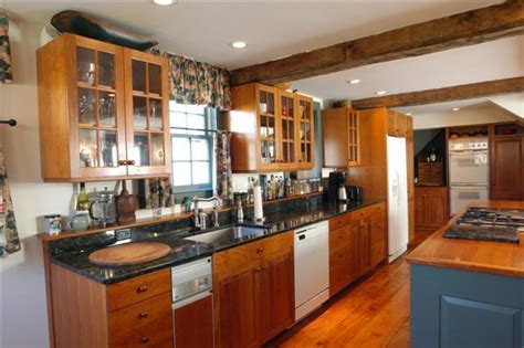 Drawers under the sink home kitchens extra deep countertops do not like this kitchen but extra deep. 12 best a.Millwork, Deep Counters images on Pinterest ...