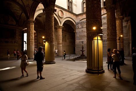 Palazzo vecchio è un museo straordinario fin dal suo ingresso. Los lugares tras el libro Inferno de Dan Brown: Inferno