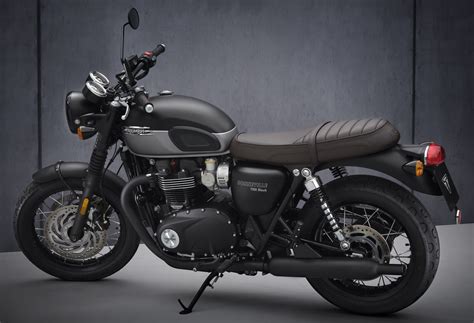 2021 Triumph Bonneville T120 Black 4 Paul Tans Automotive News