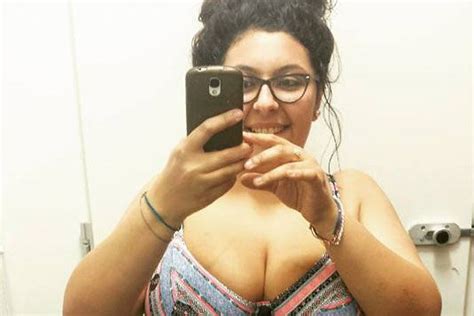 Woman Fat Shamed In Brighton Matalan Changing Room Posts Defiant Bikini Selfie London