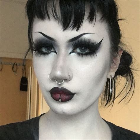 Pin By Jordan Weir On Oh My Goth Punk Makeup Gothic Makeup