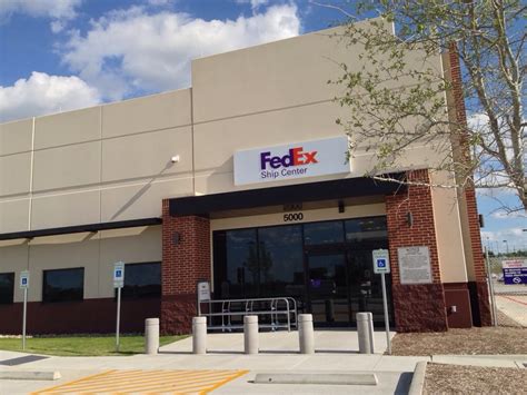 Fedex Shipping Center Nearby