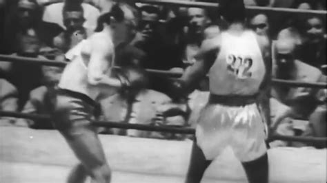First fight of Muhammad Ali أول مباراة لمحمد علي كلاي 1960 YouTube