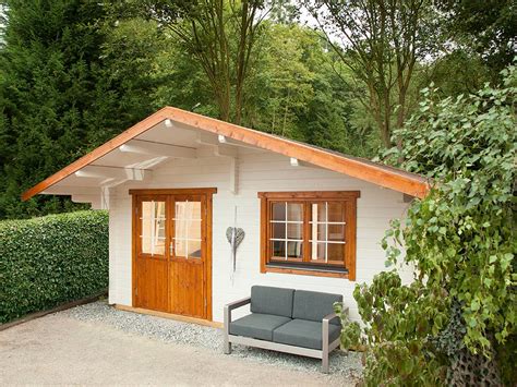We did not find results for: Gartenhaus Blockbohlenhaus Lappland 70-A XL 70 mm ...