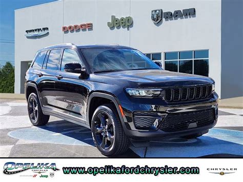 New 2023 Jeep Grand Cherokee Altitude 2wd Sport Utility Vehicles For
