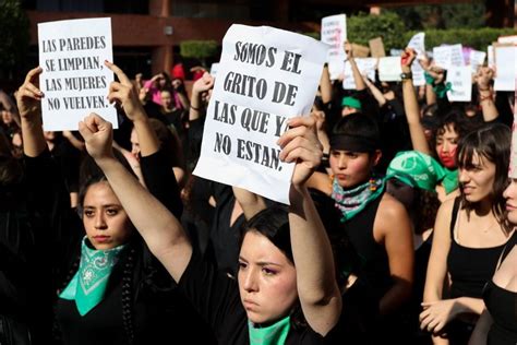 El Ataque Al Movimiento Feminista En México Billie Parker Noticias