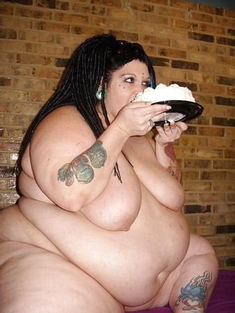 Fat Girls Stuffing Their Faces Pics Xhamster