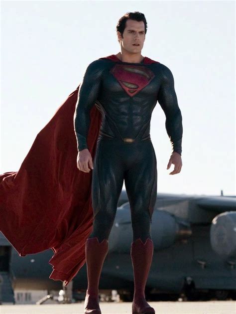 Henry Cavill News Superman Costuming An Icon Wilkinson Set To Speak